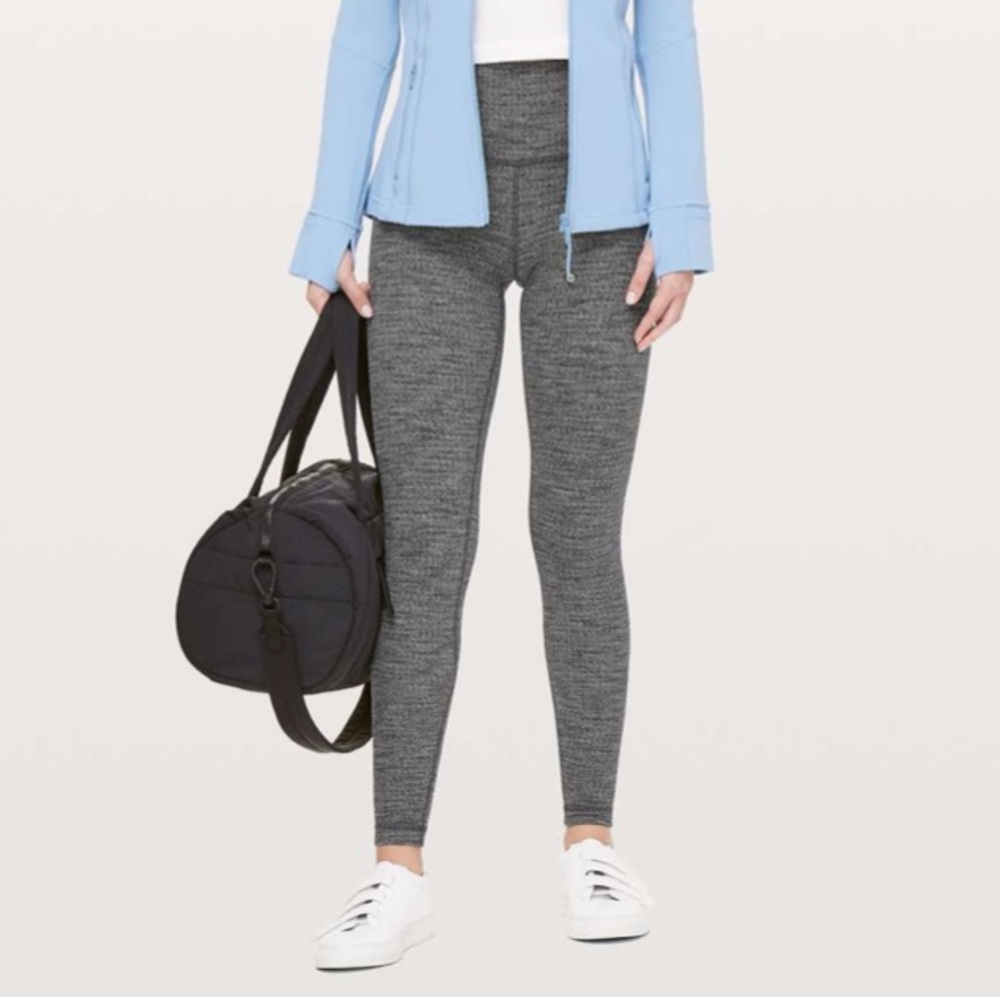 LULULEMON WUNDER UNDER HEATHER GREY KNIT SIZE 2 LEGGINGS